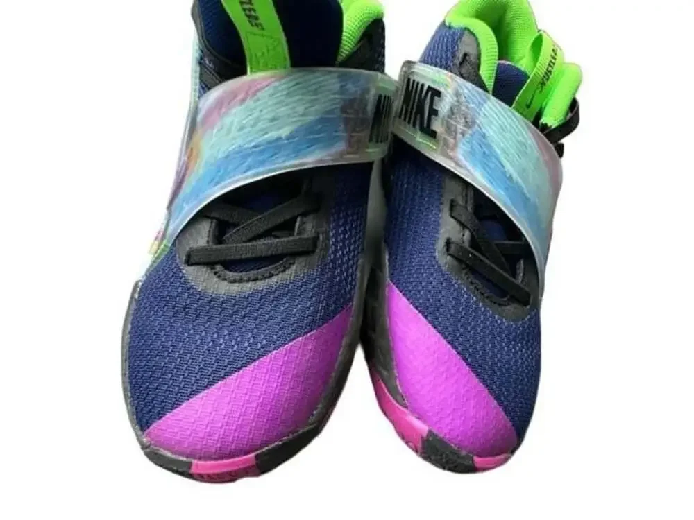 Nike Team Hustle D 11 GS Kids Basketball Shoes HV2290-400 Size 2Y